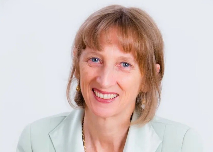 Pamela Douglas (1)